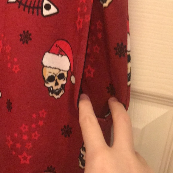 Christmas Skull Red Jogger Sweatpants- Hollywood The Jean People - Size Small - Picture 3 of 8